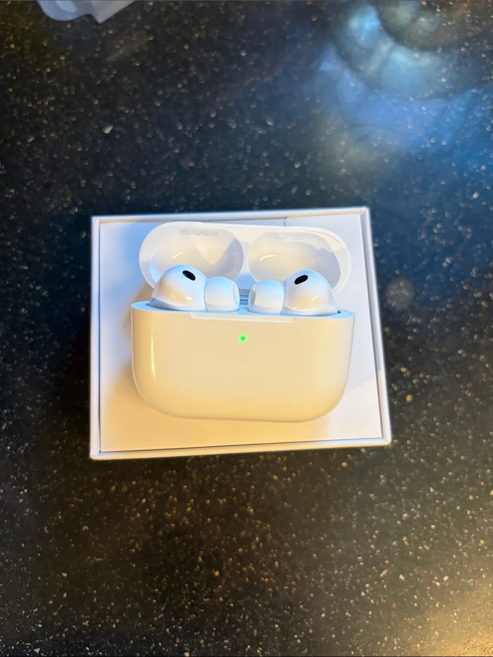Apple White AirPods Pro (3rd Gen) Wireless Noise-Canceling Earbuds